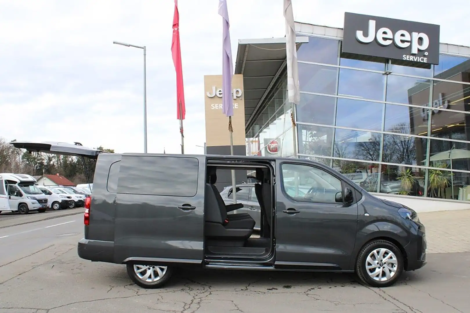 Fiat Scudo Doka L3H1 2.0 180 Automatik 6Sitze Absolu... Grau - 1