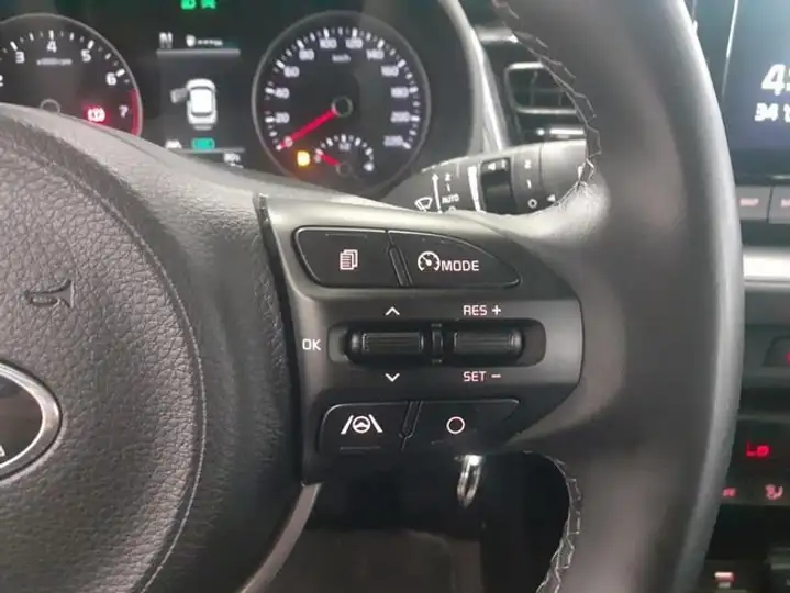 Kia Stonic 2019, foto 16