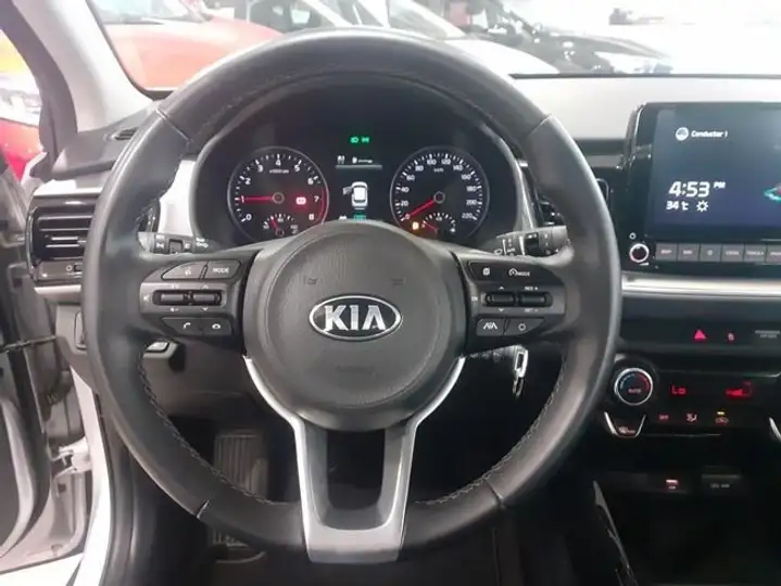 Kia Stonic 2019, foto 14