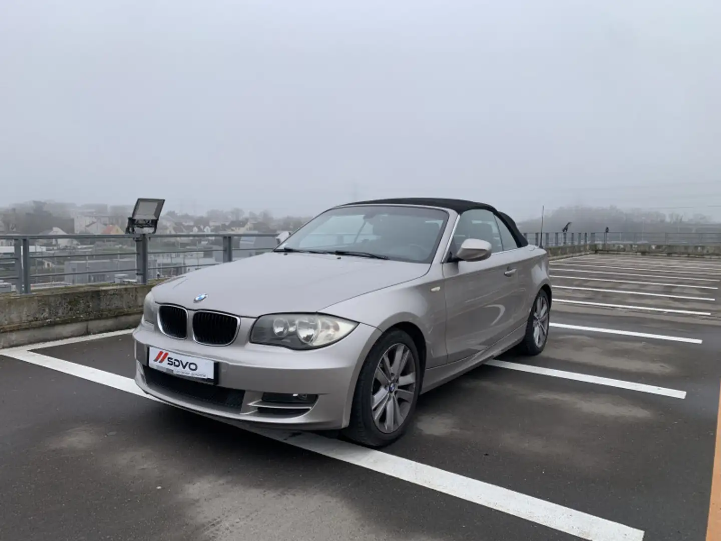 BMW 120 (E88) 120D 177CH LUXE ** CARTE GRISE OFFERTE** Gris - 1