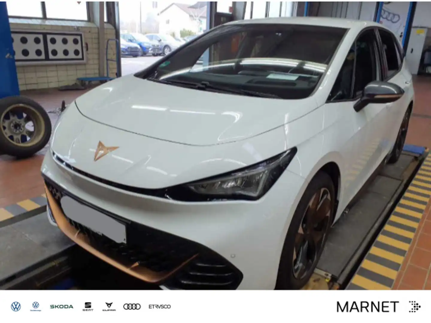 CUPRA Born 170kw Beats*19"*HUD*Pilot Paket M+ Blanc - 1