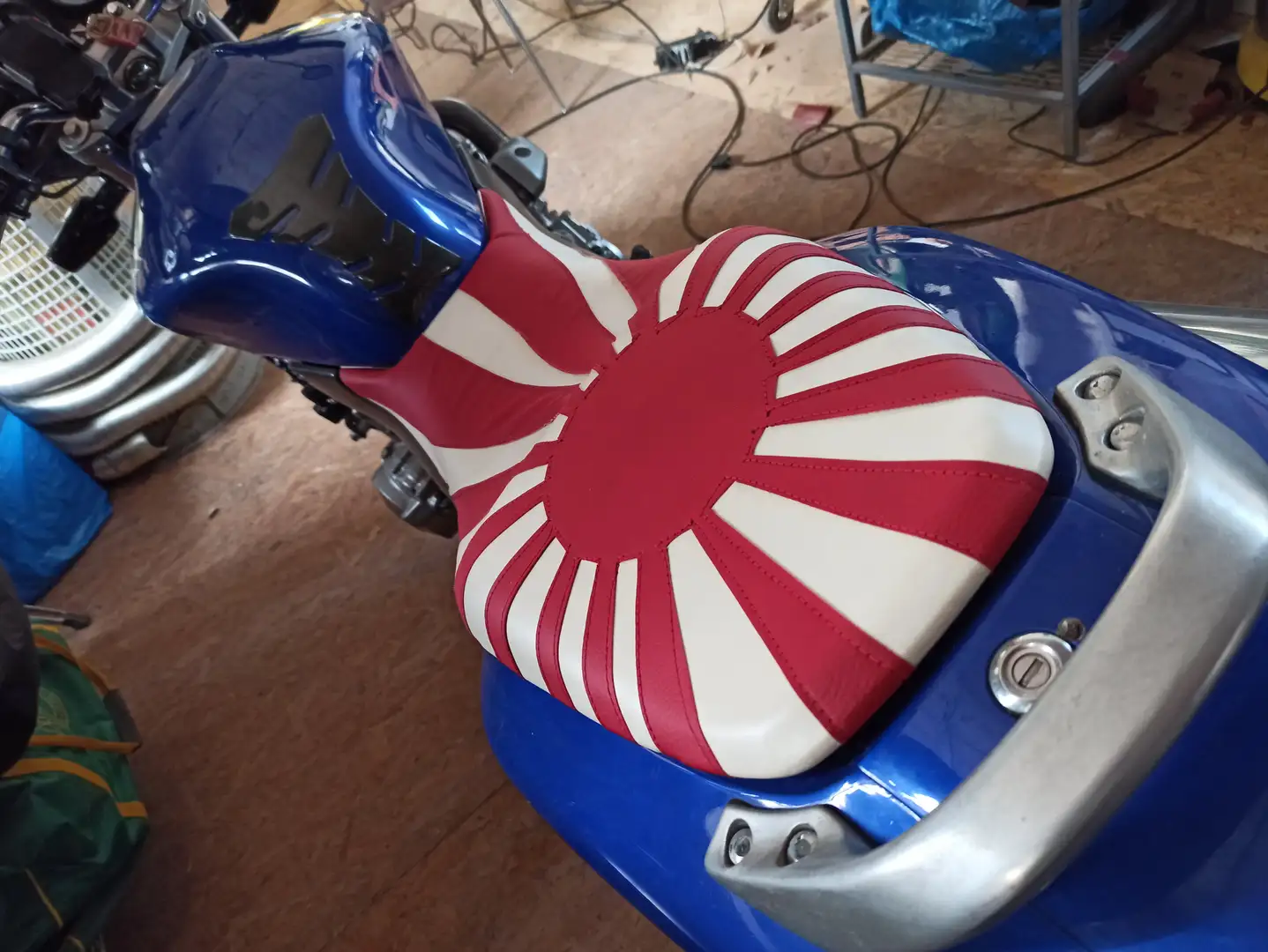 Honda Hornet Modrá - 1
