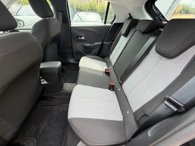 Opel Corsa view 11