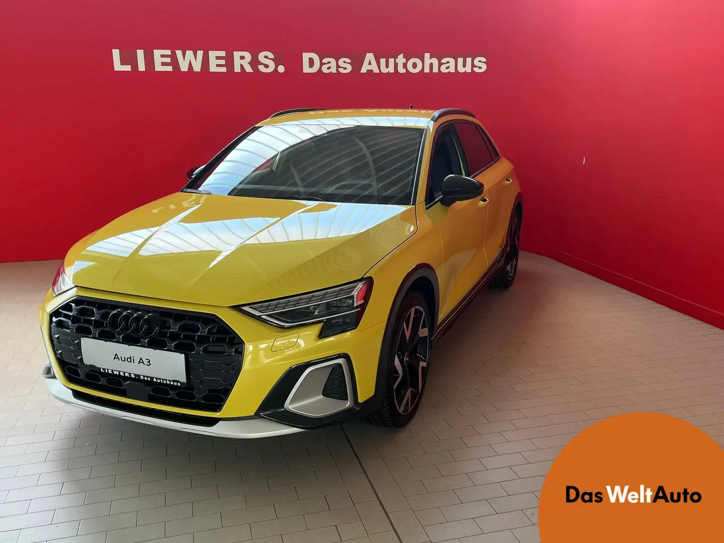 Audi A3 35 TFSI Gelb - 1
