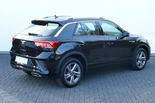 Volkswagen T-Roc view 6