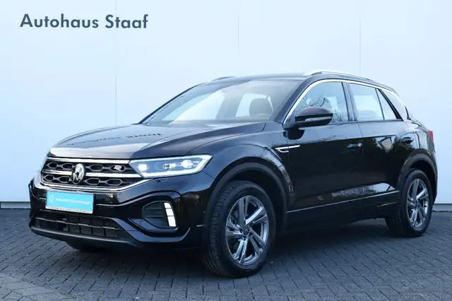 Volkswagen T-Roc view 2