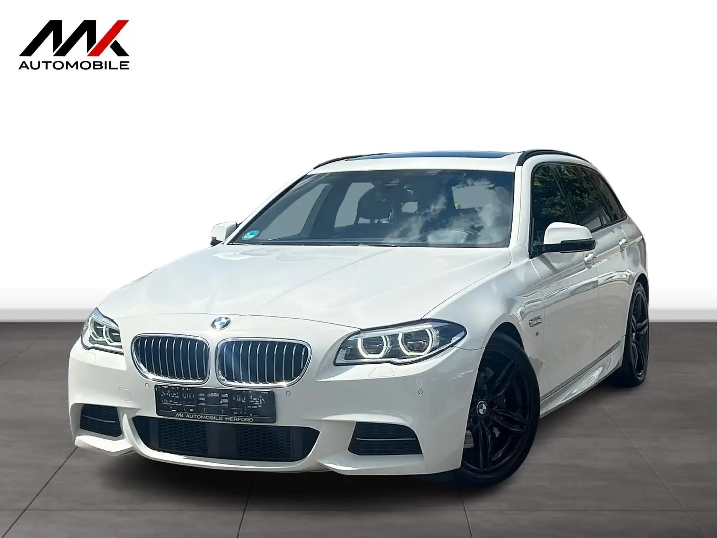 BMW 530 d xDrive Touring *M-PAKET*LED*PANO*HUD*RFK* Weiß - 1