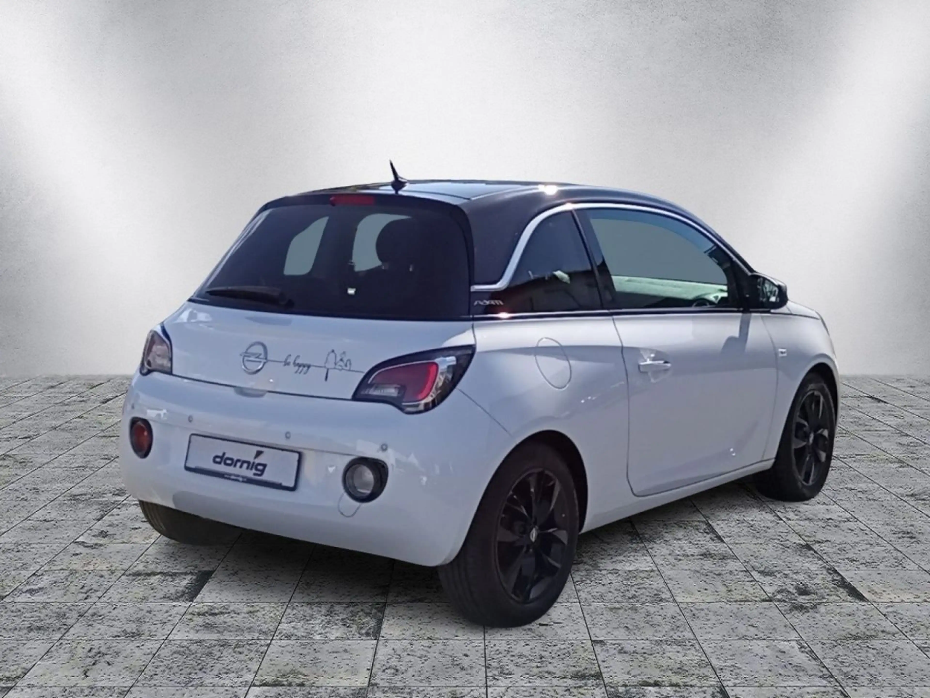 Opel Adam *Snoopy Edition* — photo 5