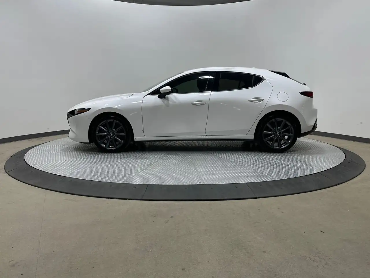 Mazda 3 photo Mazda 3