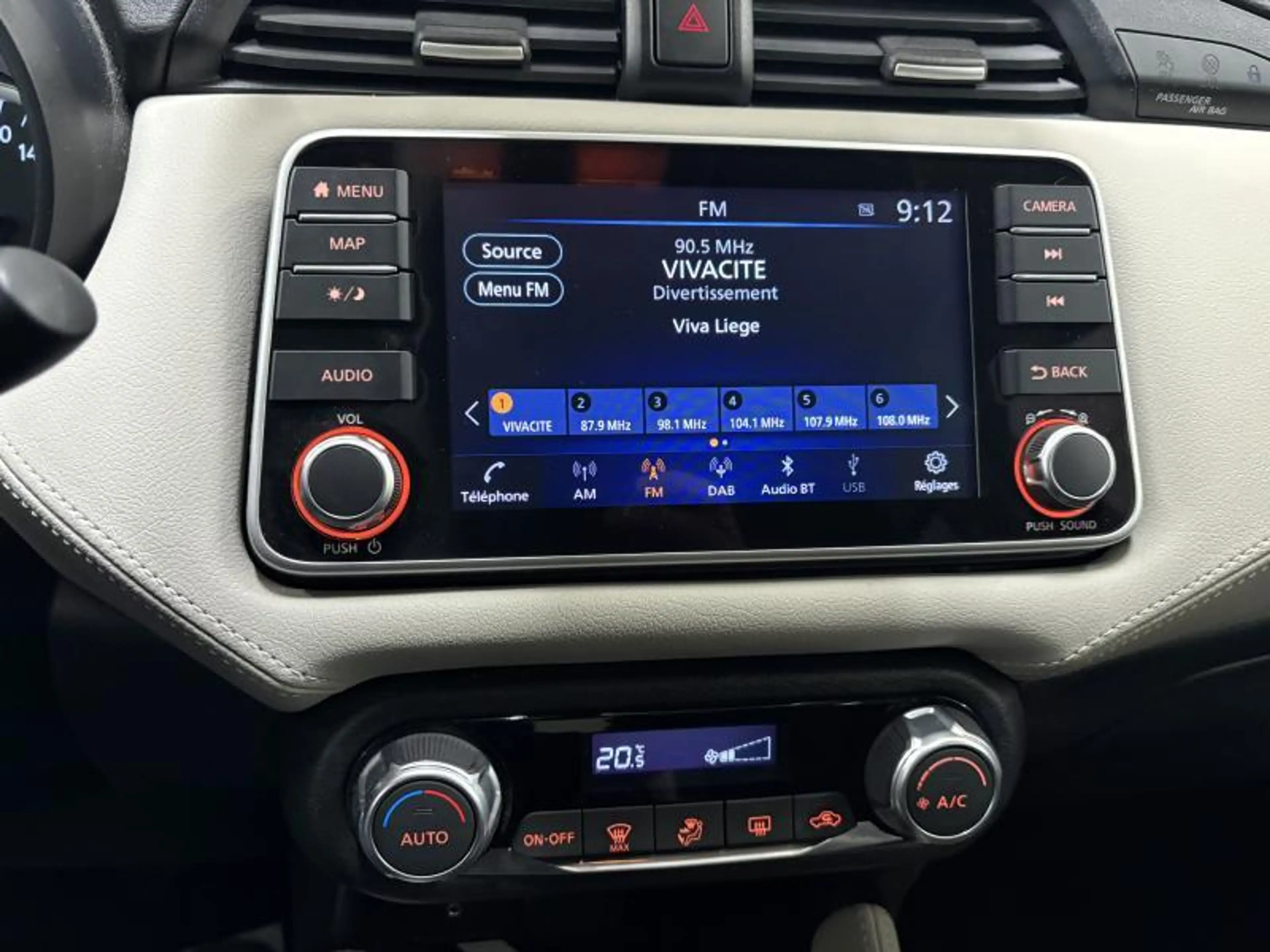 Nissan Micra X - GPS - CAMERA — photo 12