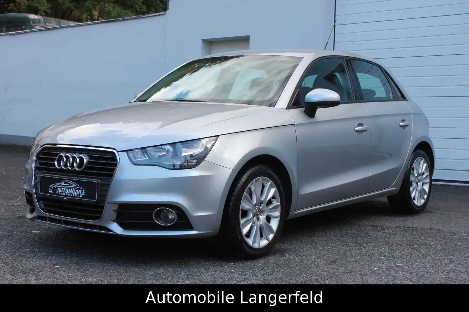 Audi A1 Sportback *GARANTIE* NAVI PDC SHZ KLIMA Silber - 1