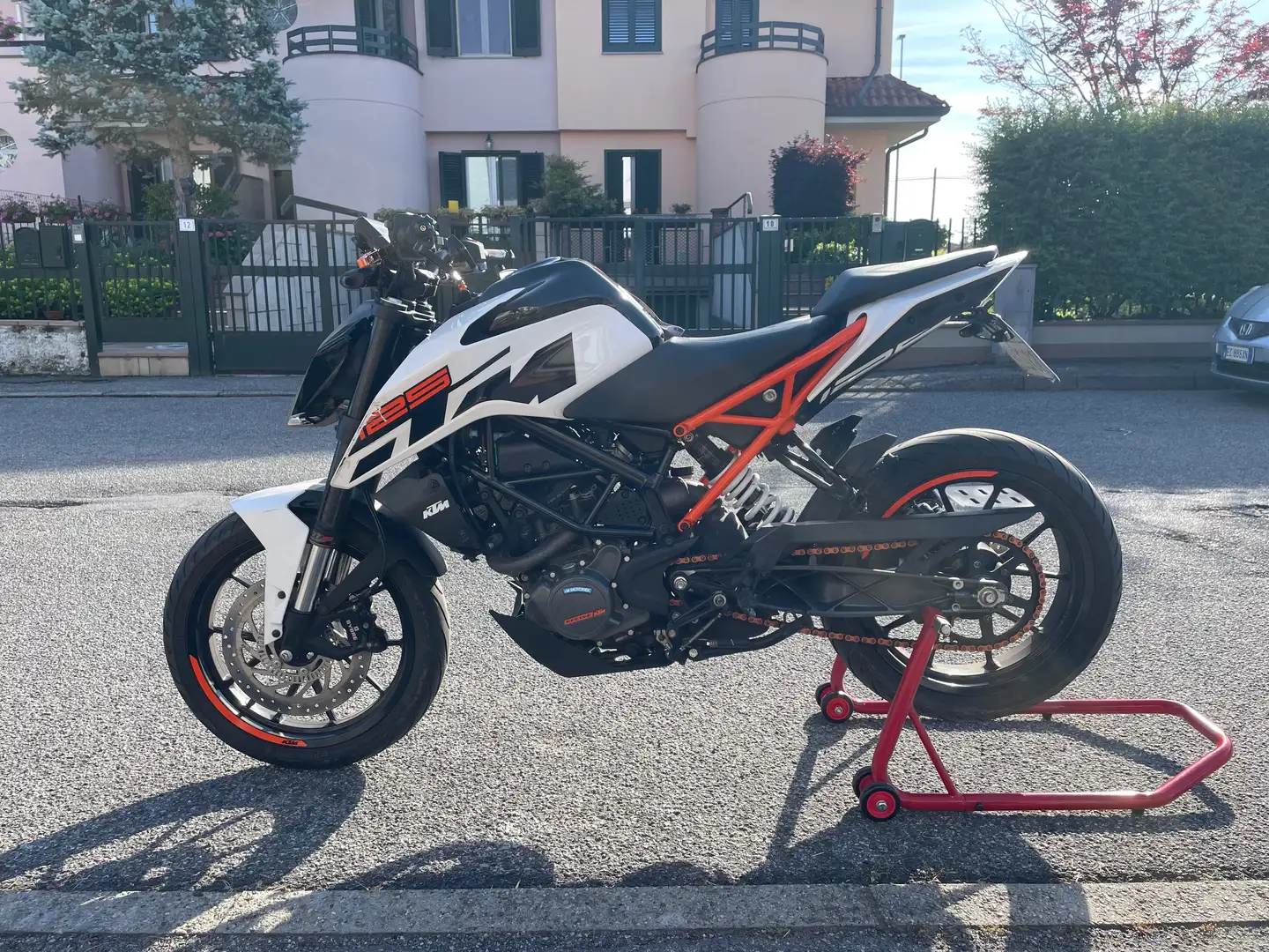KTM 125 Duke ABS Bianco - 2