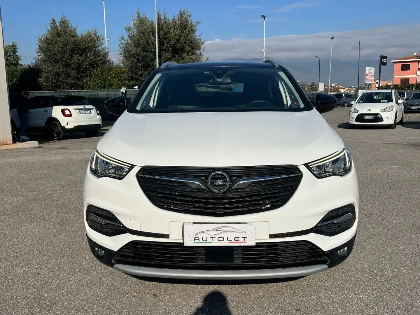 Opel Grandland X 1.5 diesel Ecotec Start&Stop aut. 120 Anniv. Blanc - 2