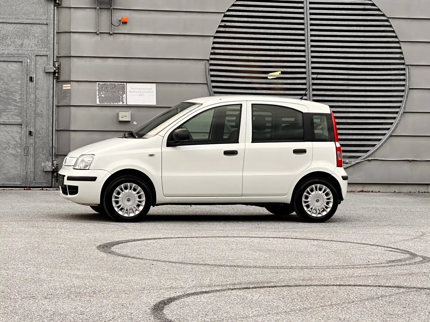 Fiat Panda 1.2 8V Classic / Klima / Benzin / Pickerl neu Weiß - 2