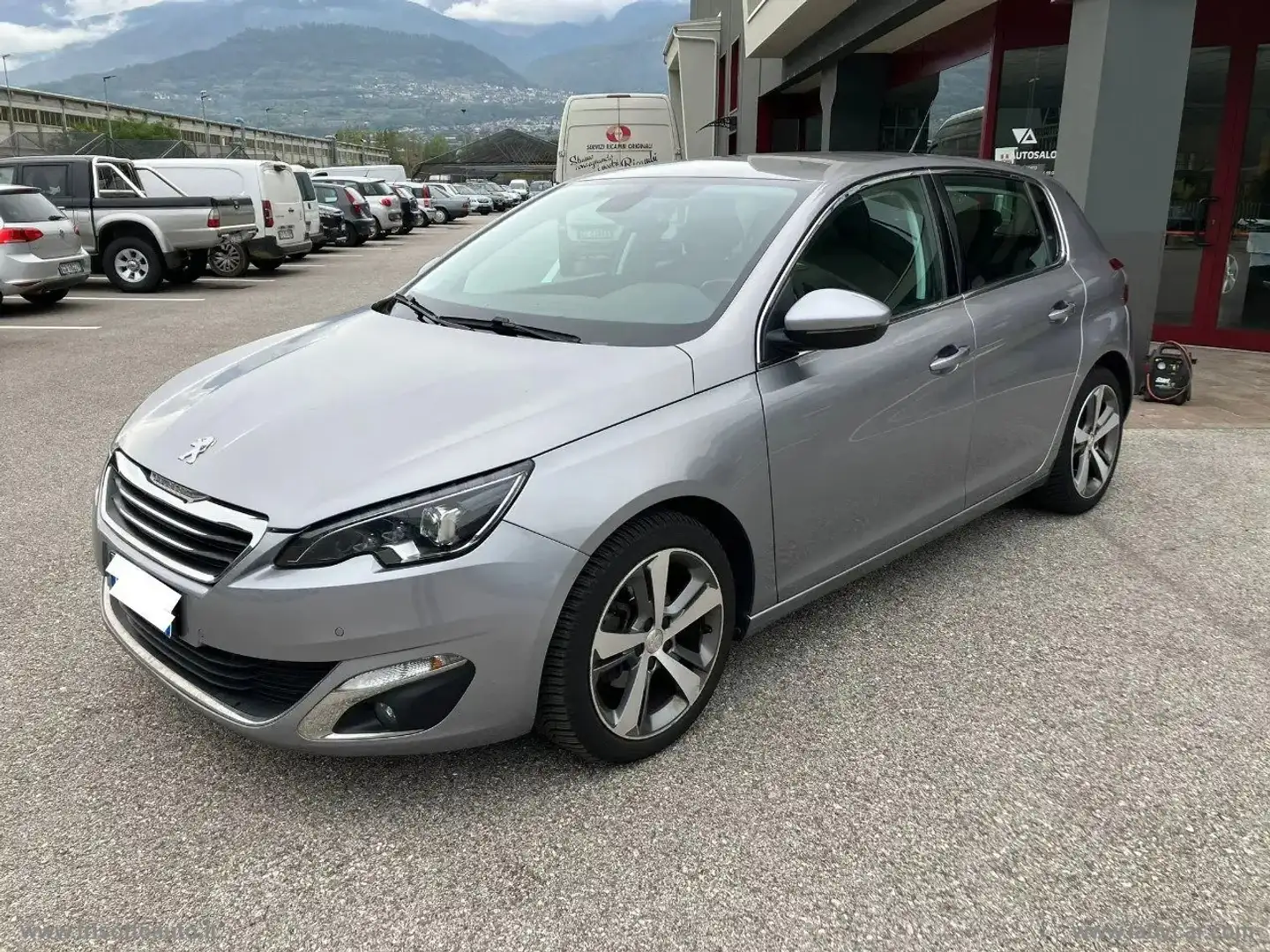 Peugeot 308 BlueHDi 120 CV S&S Grigio - 2