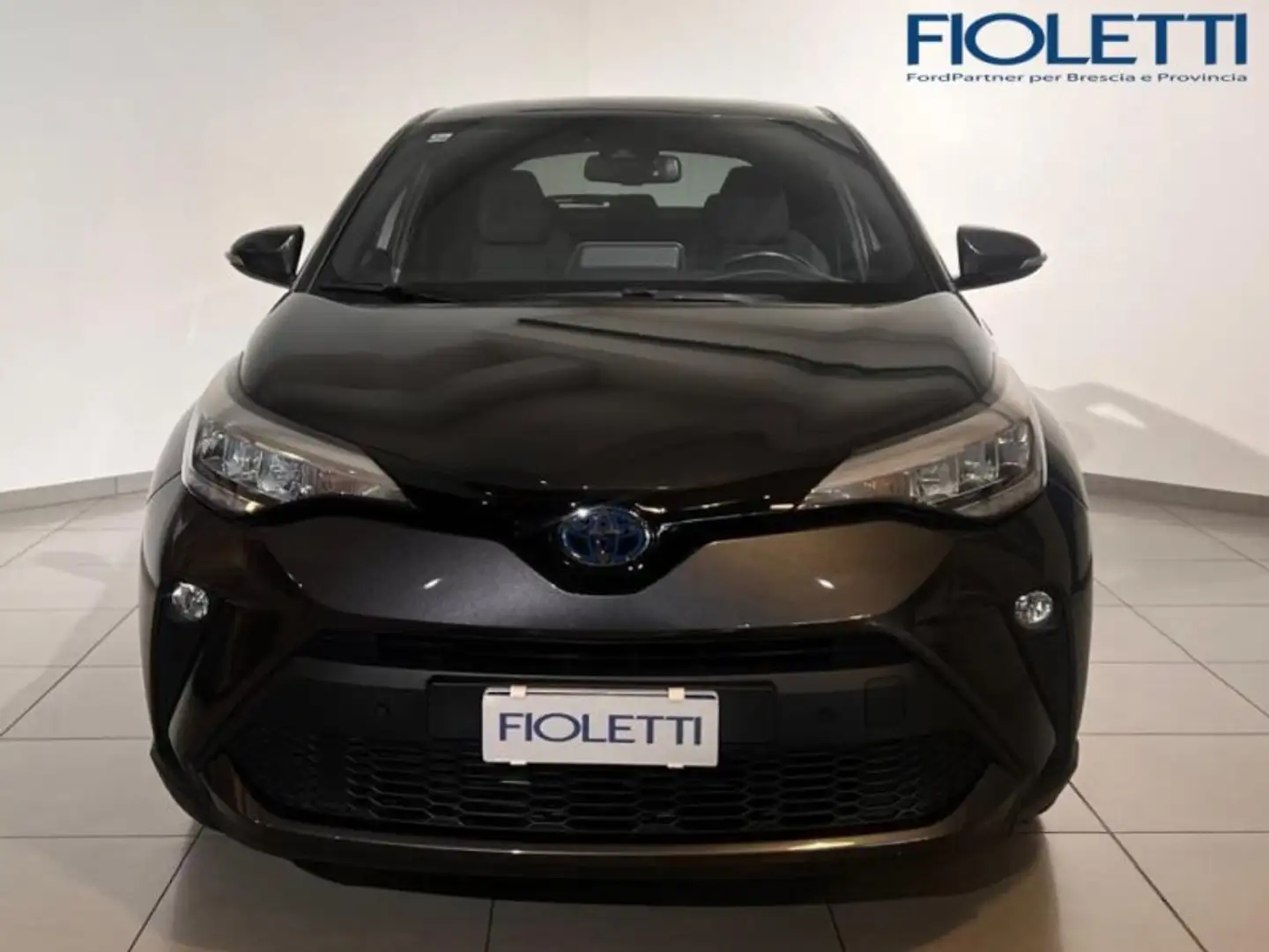 Toyota C-HR 1.8 HYBRID E-CVT TREND Grijs - 2