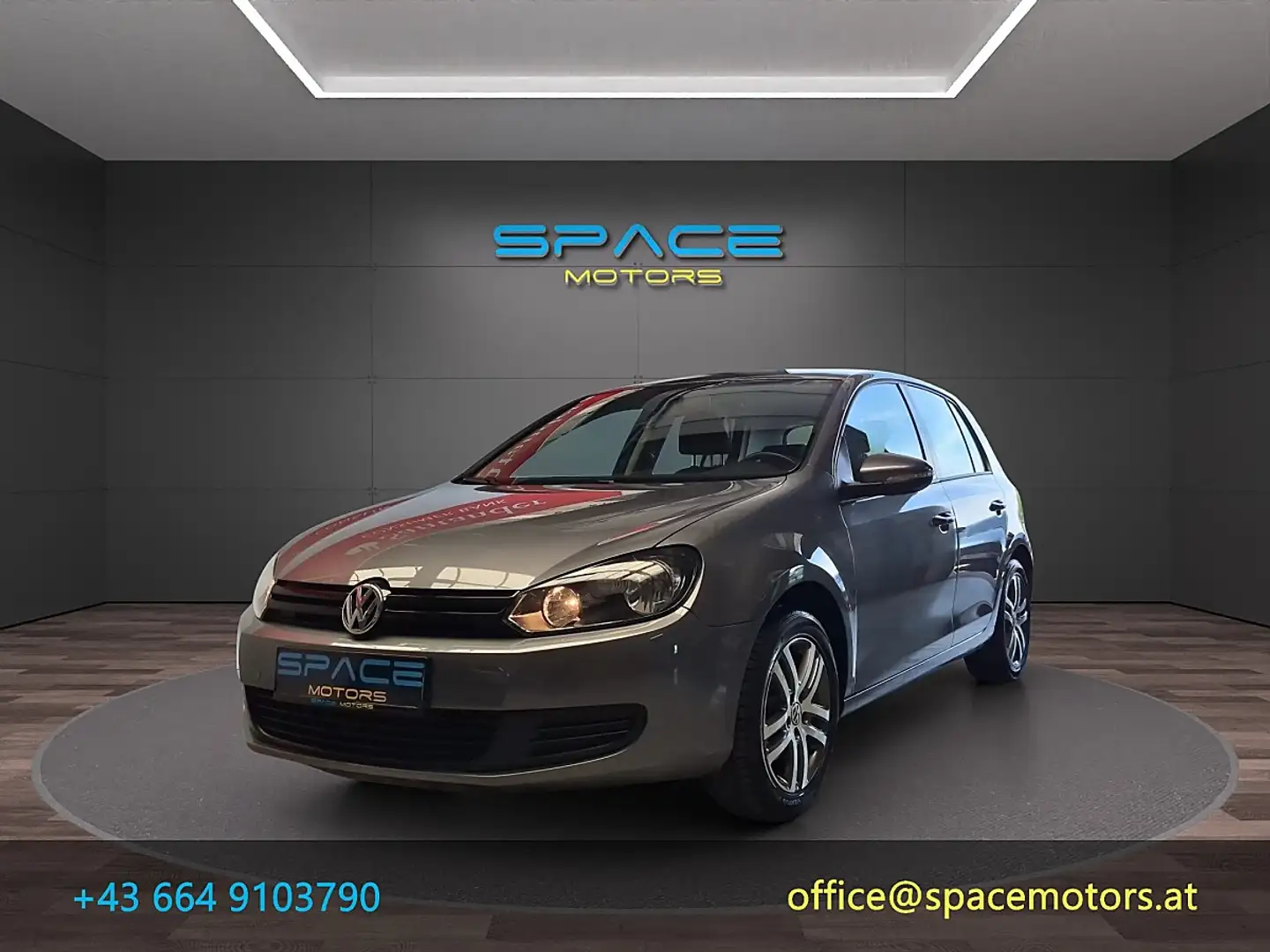 Volkswagen Golf Jubiläum 1,4 Grau - 1