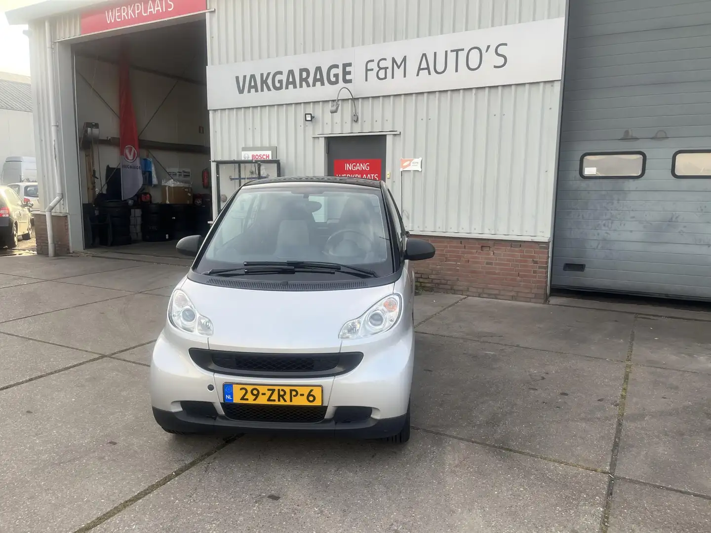 smart forTwo coupé 1.0 mhd Edition Pure Zwart - 2