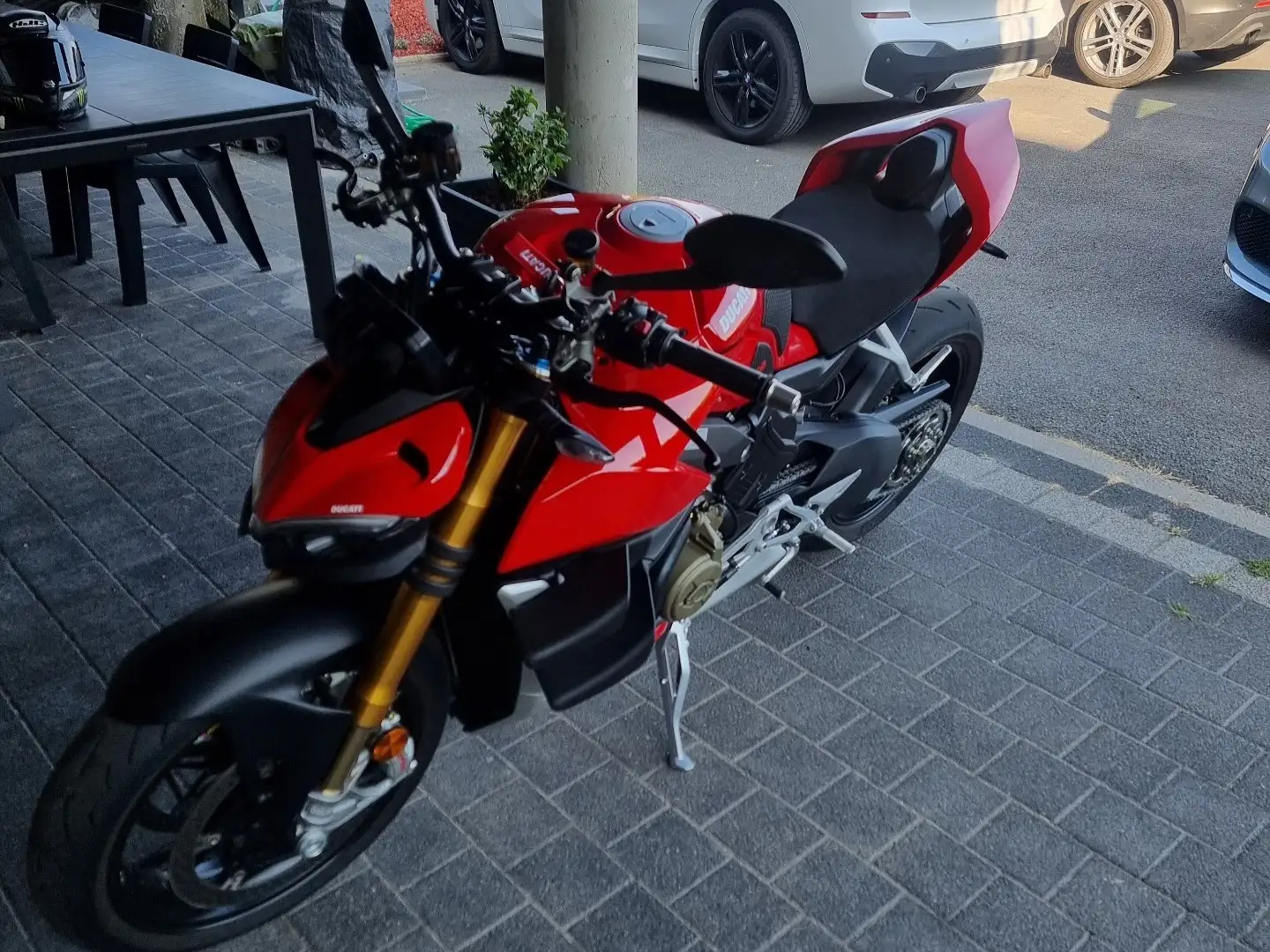 Ducati Streetfighter Rood - 1