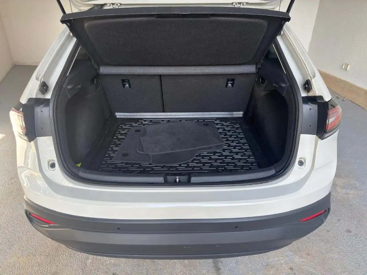 2023 Volkswagen Taigo 1.0 TSI 95 CV Life, photograph 10