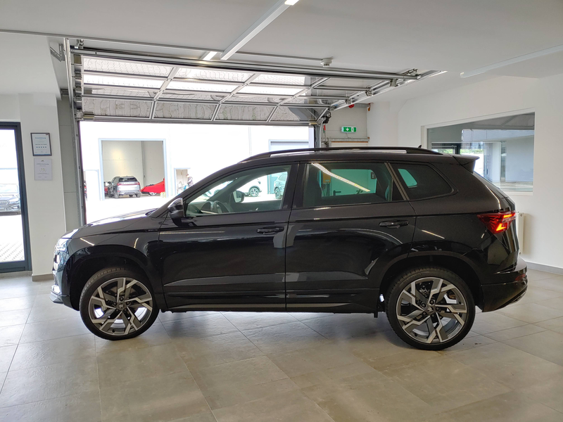 Skoda Karoq 2.0 TDI DSG Sportline Matrix/Navi/ACC/AHK/Kamera/5Jahre — photo 6