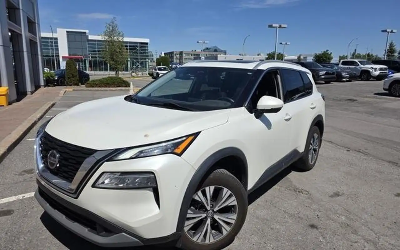 Nissan Rogue снимка Nissan Rogue