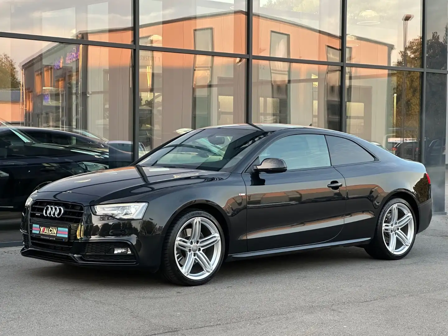 Audi A5 2.0 TFSI S-tr. quattro 3xS-Line S-HE/NAVI/B&O Schwarz - 2