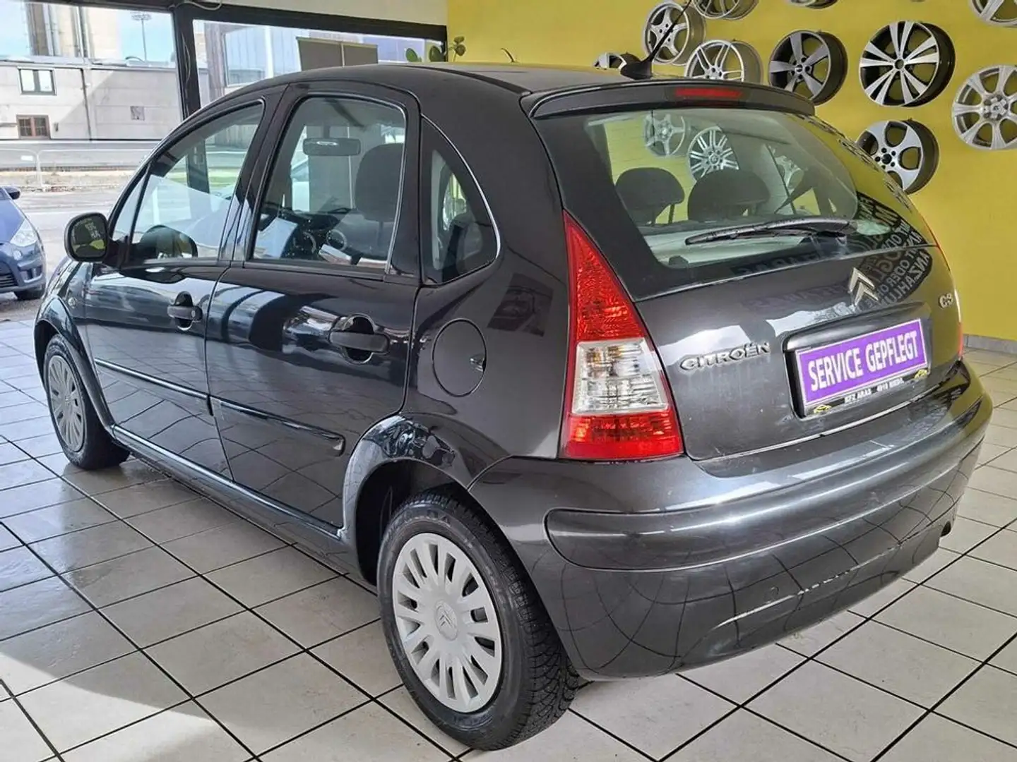 Citroen C3 1.1 TOP ZUSTAND, PICKERL NEU, KLIMA Noir - 2