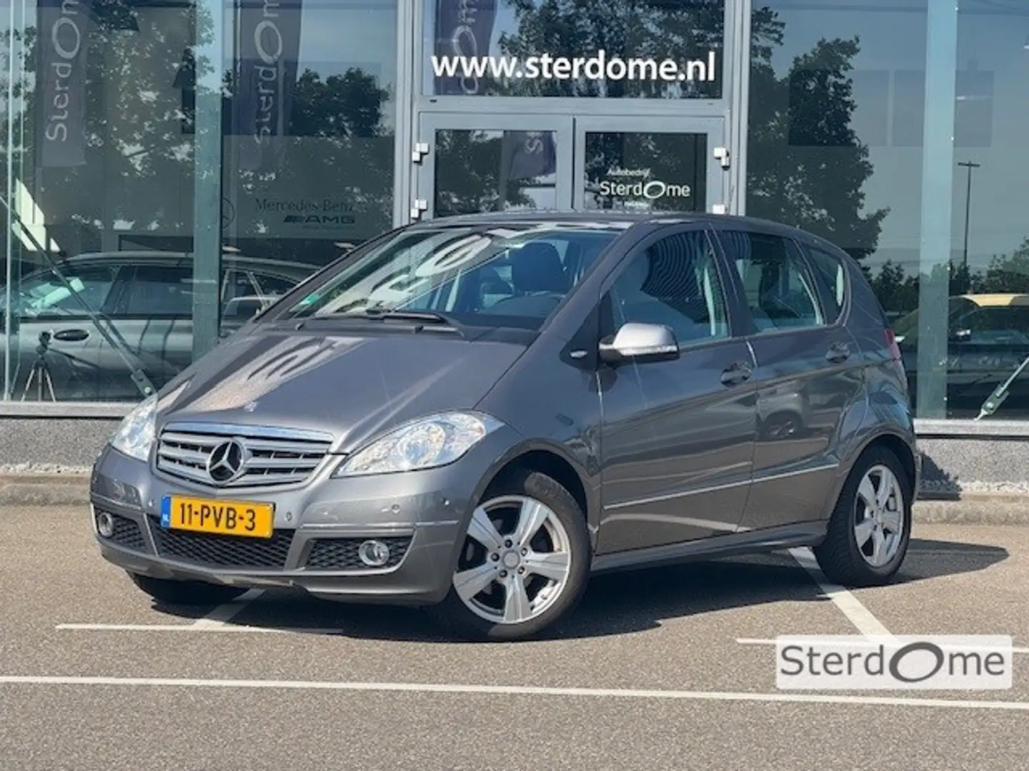 Mercedes-Benz A 160 Business Class Avantgarde l PTS l Navi l Airco l R Gris - 1