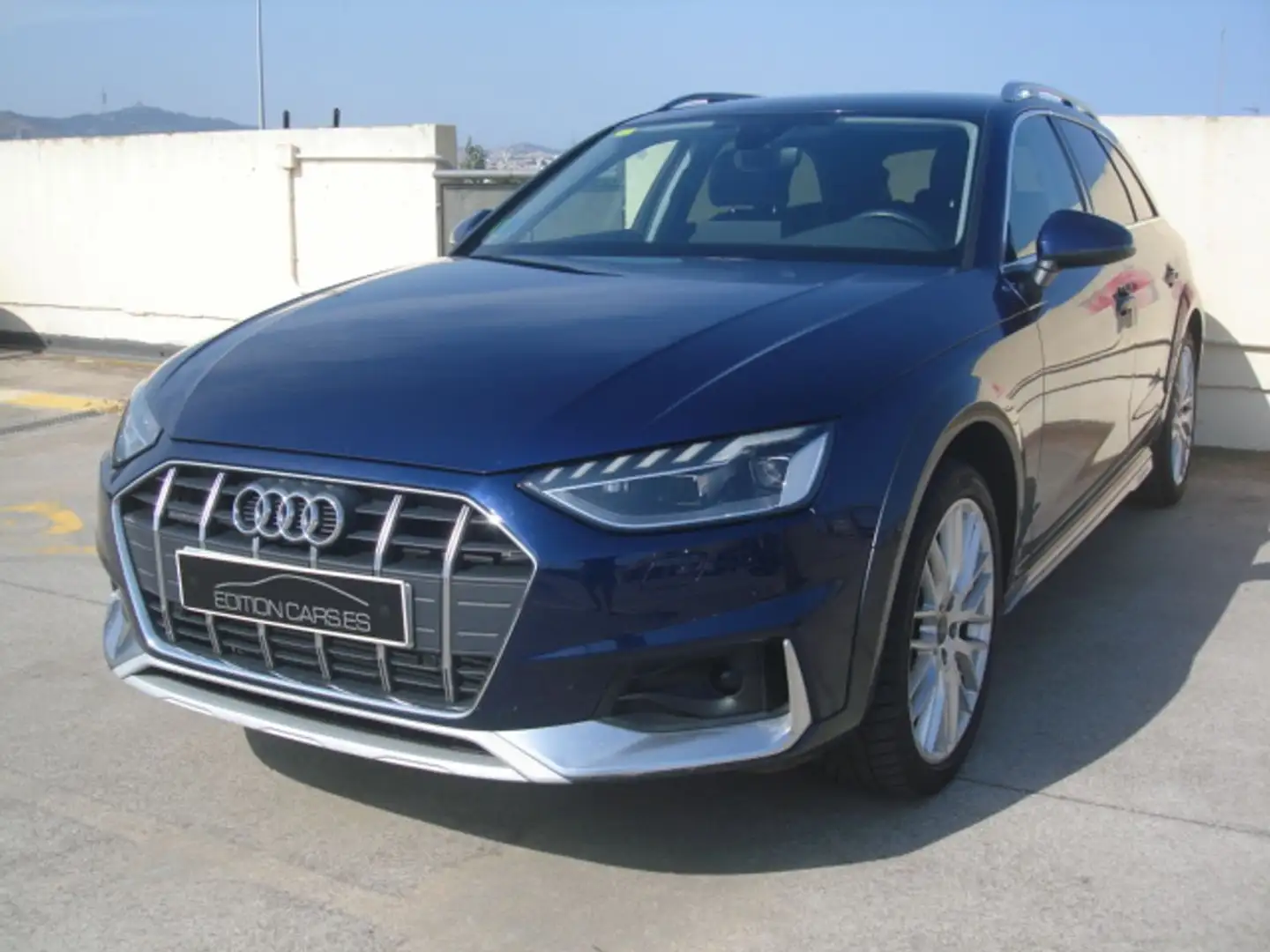 Audi A4 ALLROAD QUATTRO 245CV Bleu - 1