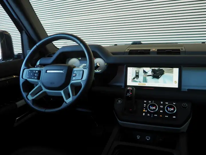 Land Rover Defender 2024, foto 20