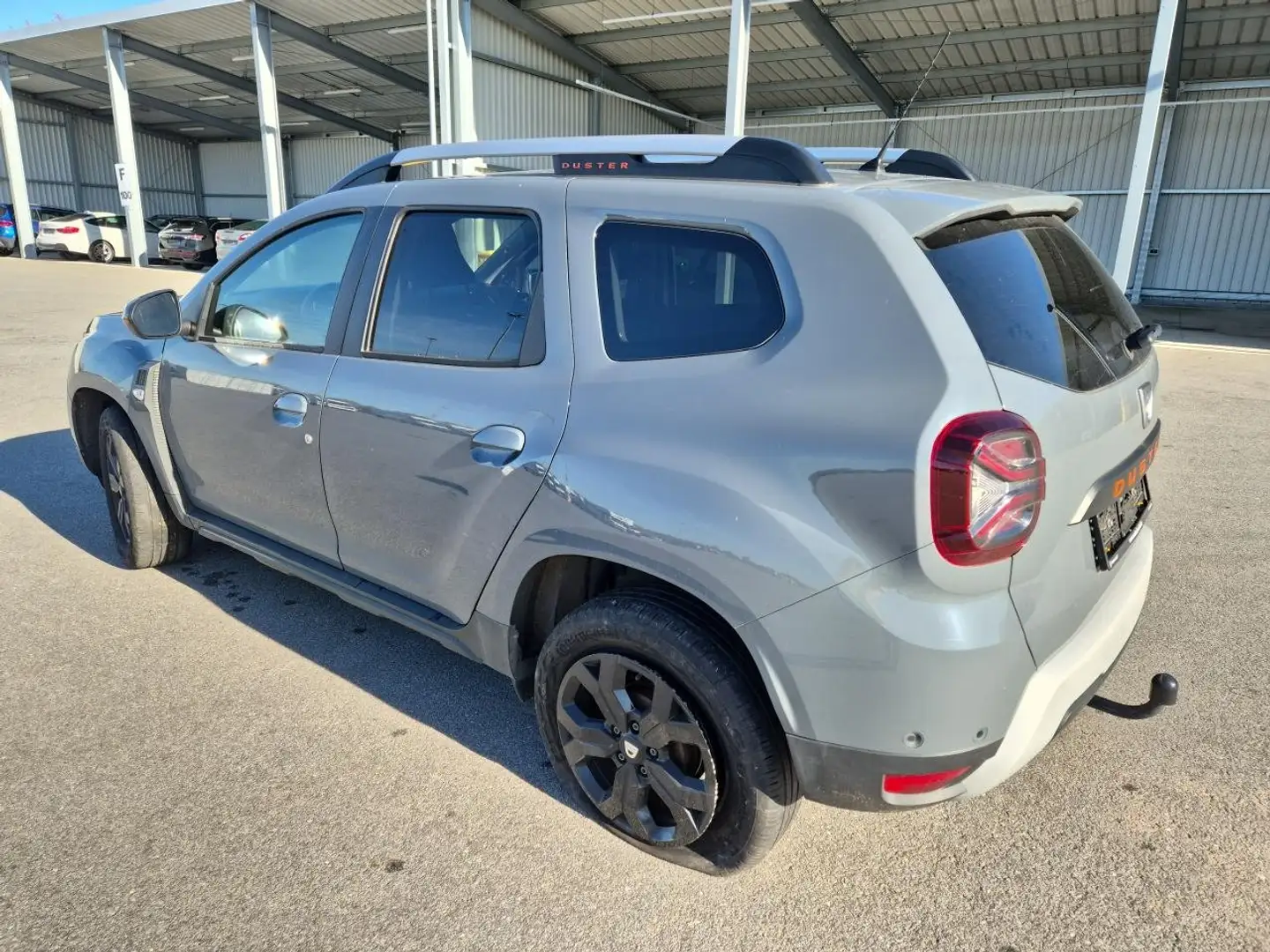 Dacia Duster Extreme Gris - 1