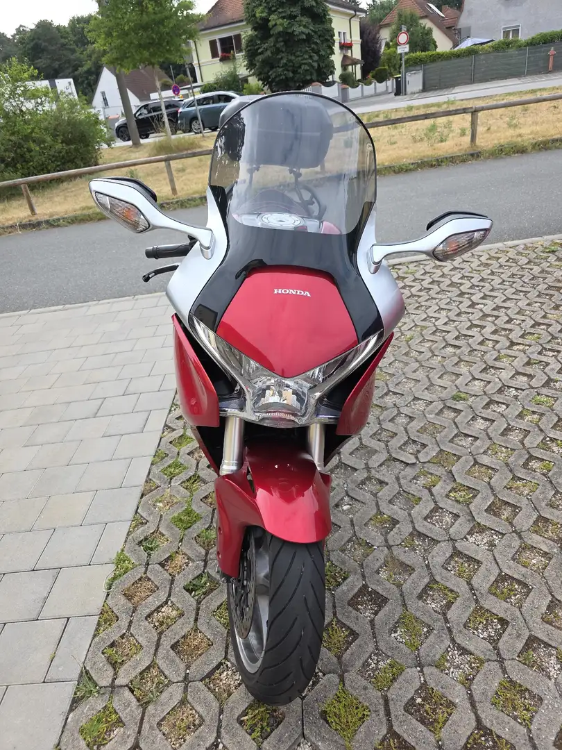 Honda VFR 1200 Rouge - 2