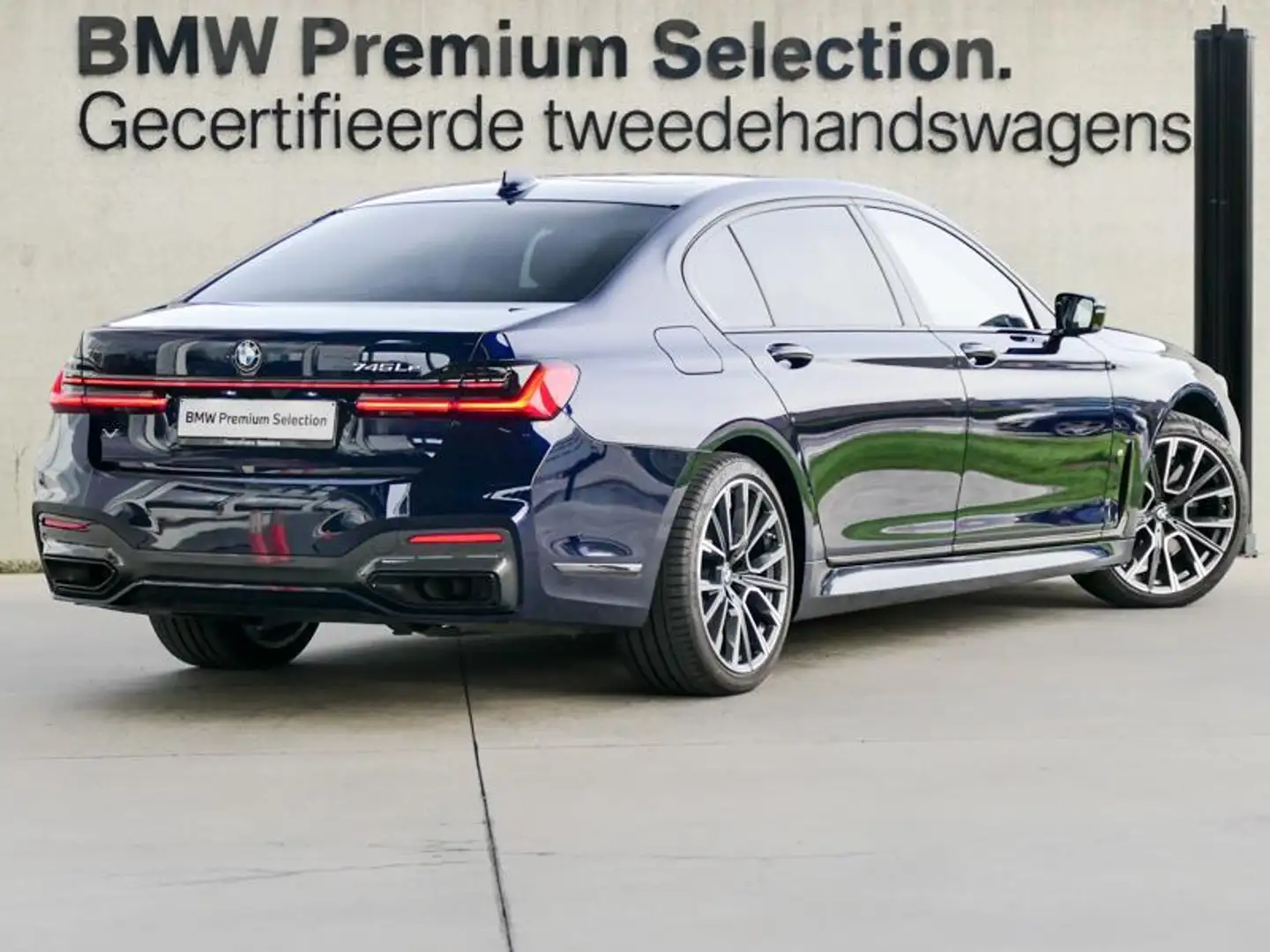 BMW 745 745Le M Sport | INDIVIDUAL | Azul - 2