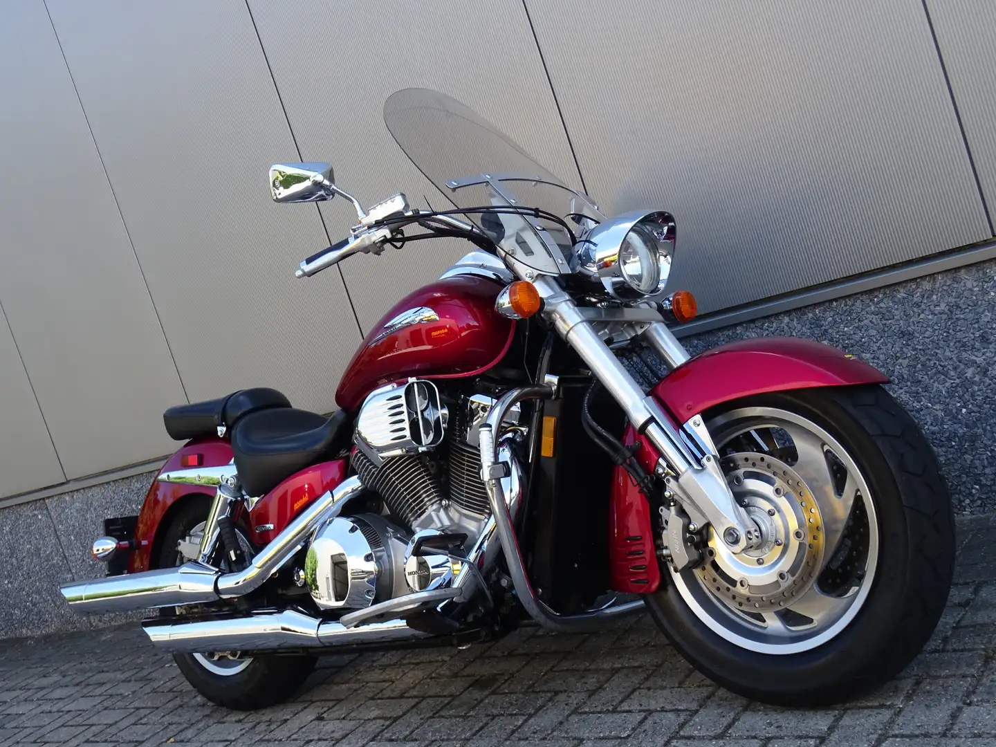 Honda VTX 1800 R Rood - 2