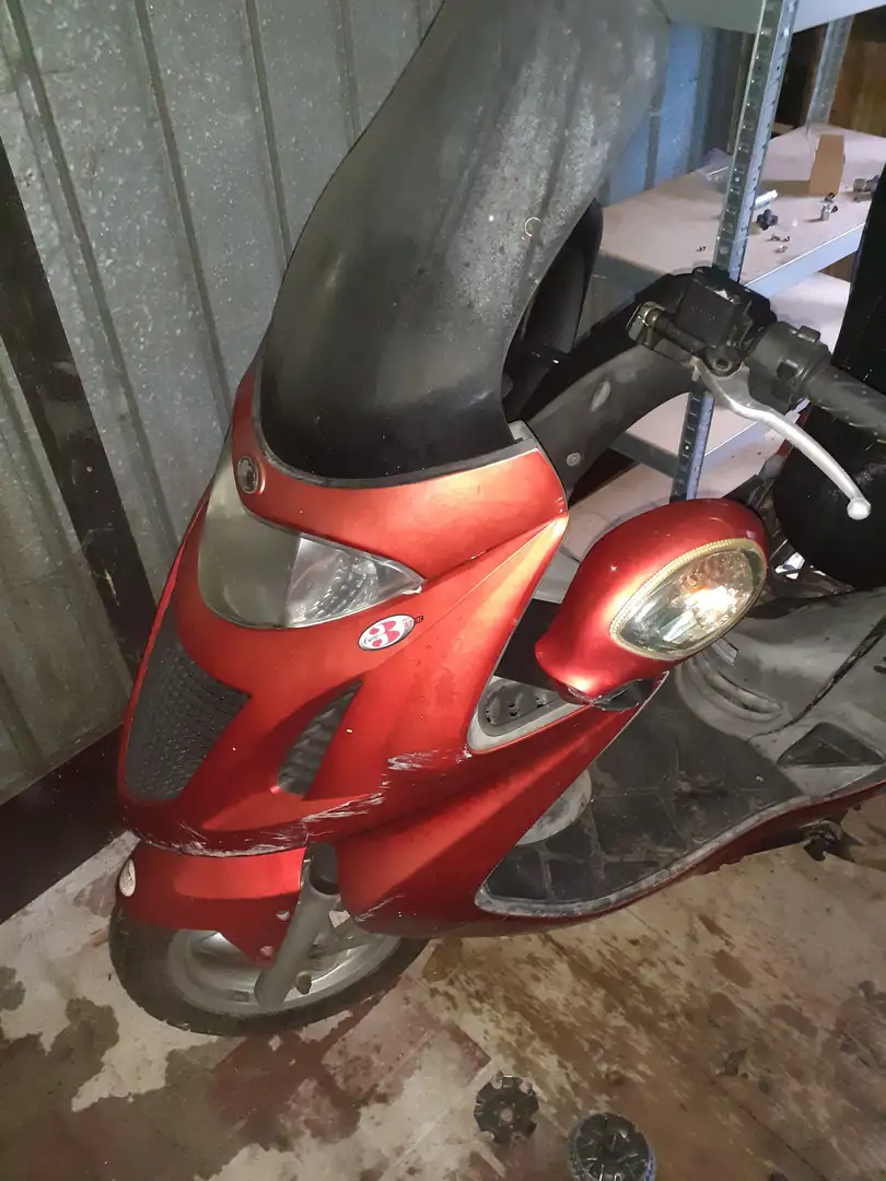 Kymco Grand Dink 125 Red - 1