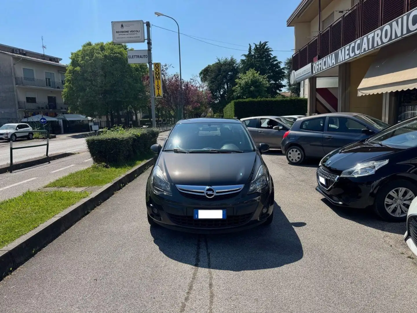 Opel Corsa 1.4 5p. Edition GPL #NEOPATENTATI #1PROPRIETARIO Grigio - 2