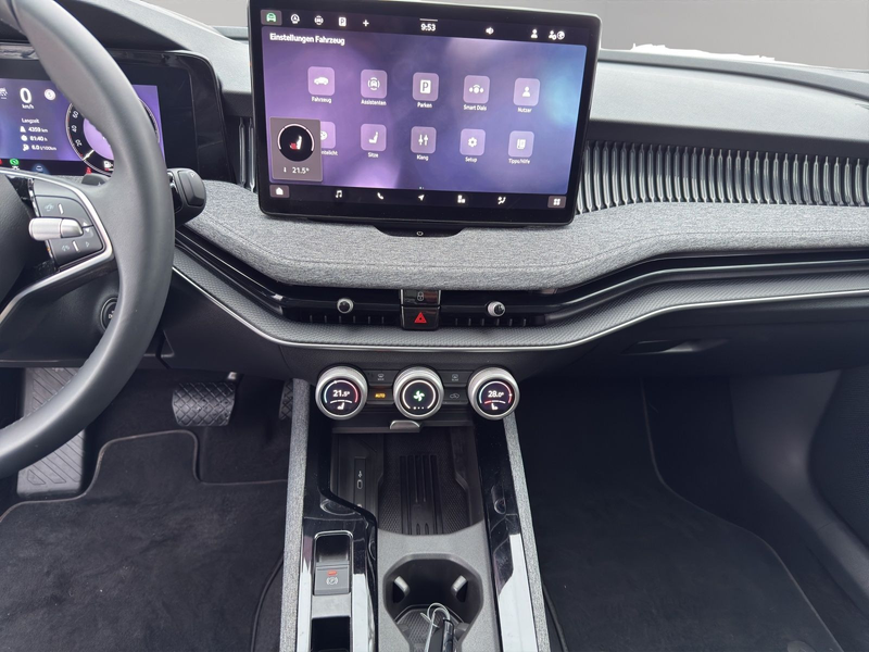 Skoda Superb Combi 2.0 TDI DSG AHK+ACC+MATRIX+KAMERA — photo 12