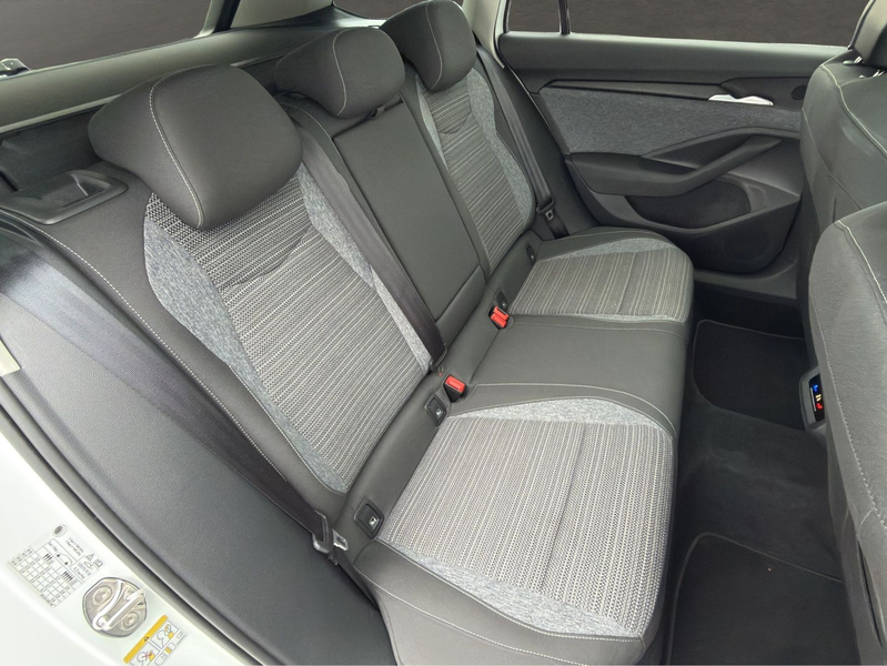 Skoda Superb Combi 2.0 TDI DSG AHK+ACC+MATRIX+KAMERA — photo 15