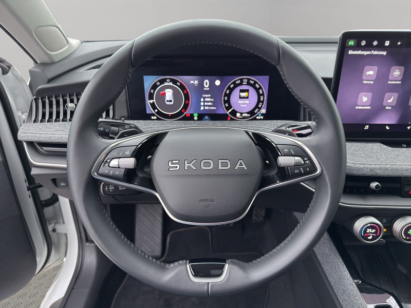 Skoda Superb Combi 2.0 TDI DSG AHK+ACC+MATRIX+KAMERA — photo 10