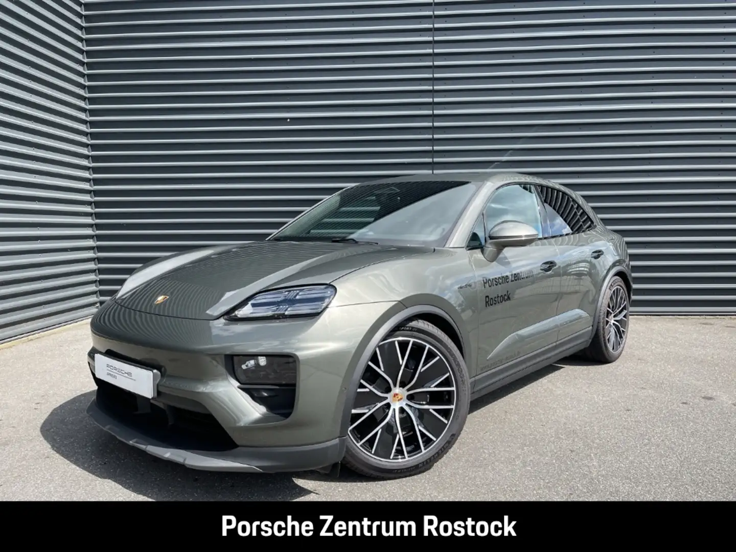 Porsche Macan 4 Surround-View InnoDrive LED-Matrix BOSE Groen - 1