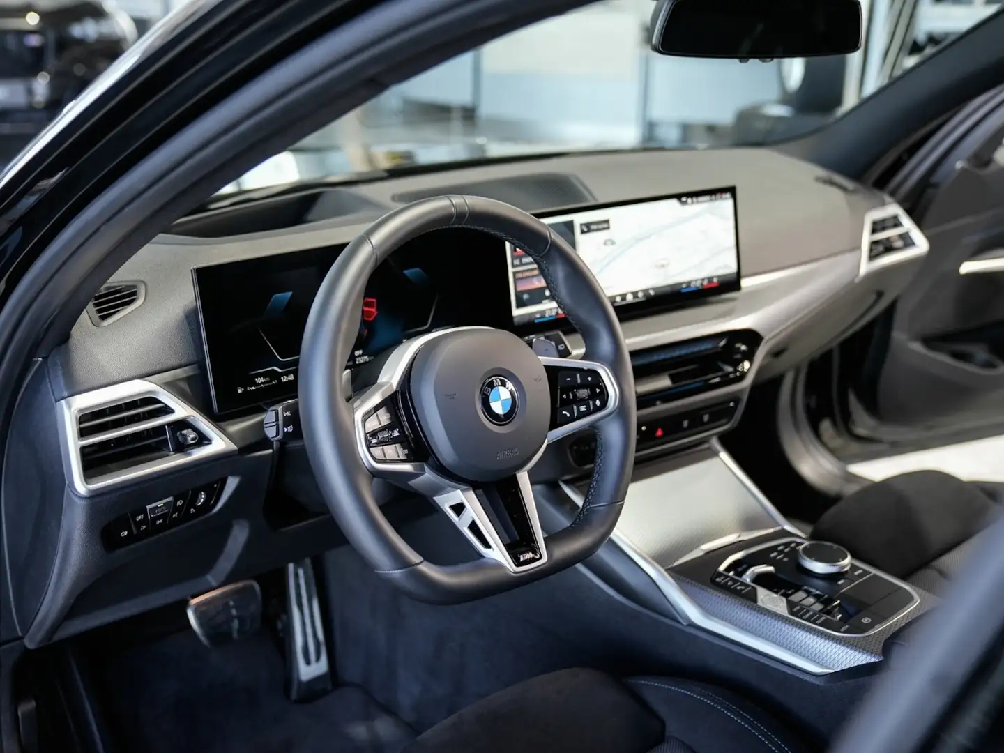 BMW 320 320d xDrive Touring M Sport 360K Komfortzug.ACC Schwarz - 2
