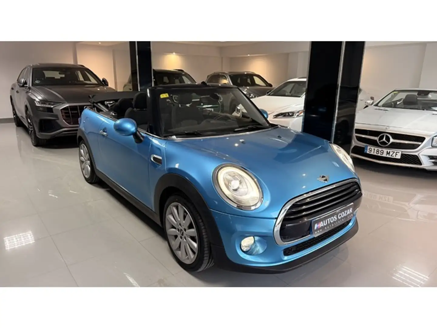 MINI Cooper Cabrio Bleu - 1