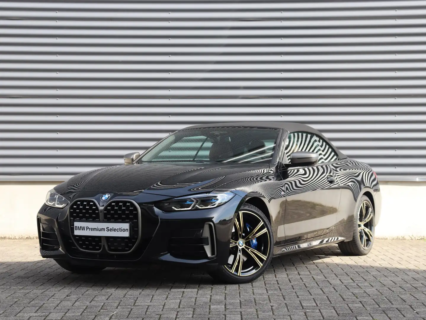 BMW 440 4 Serie Cabrio M440i xDrive | High Executive | M S Zwart - 2