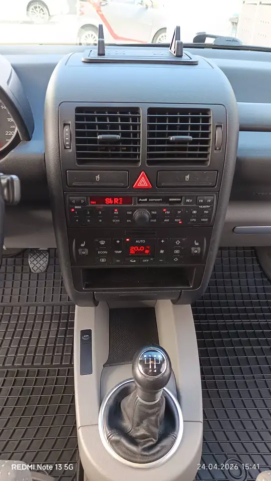 Audi A2 1.4, foto 12