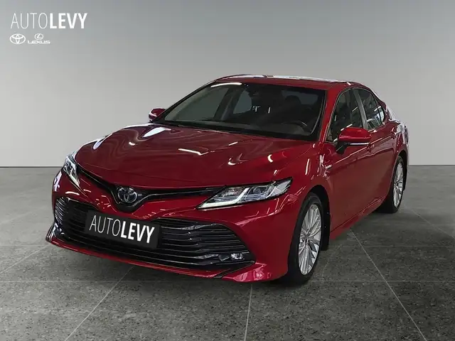 Toyota Camry view 2