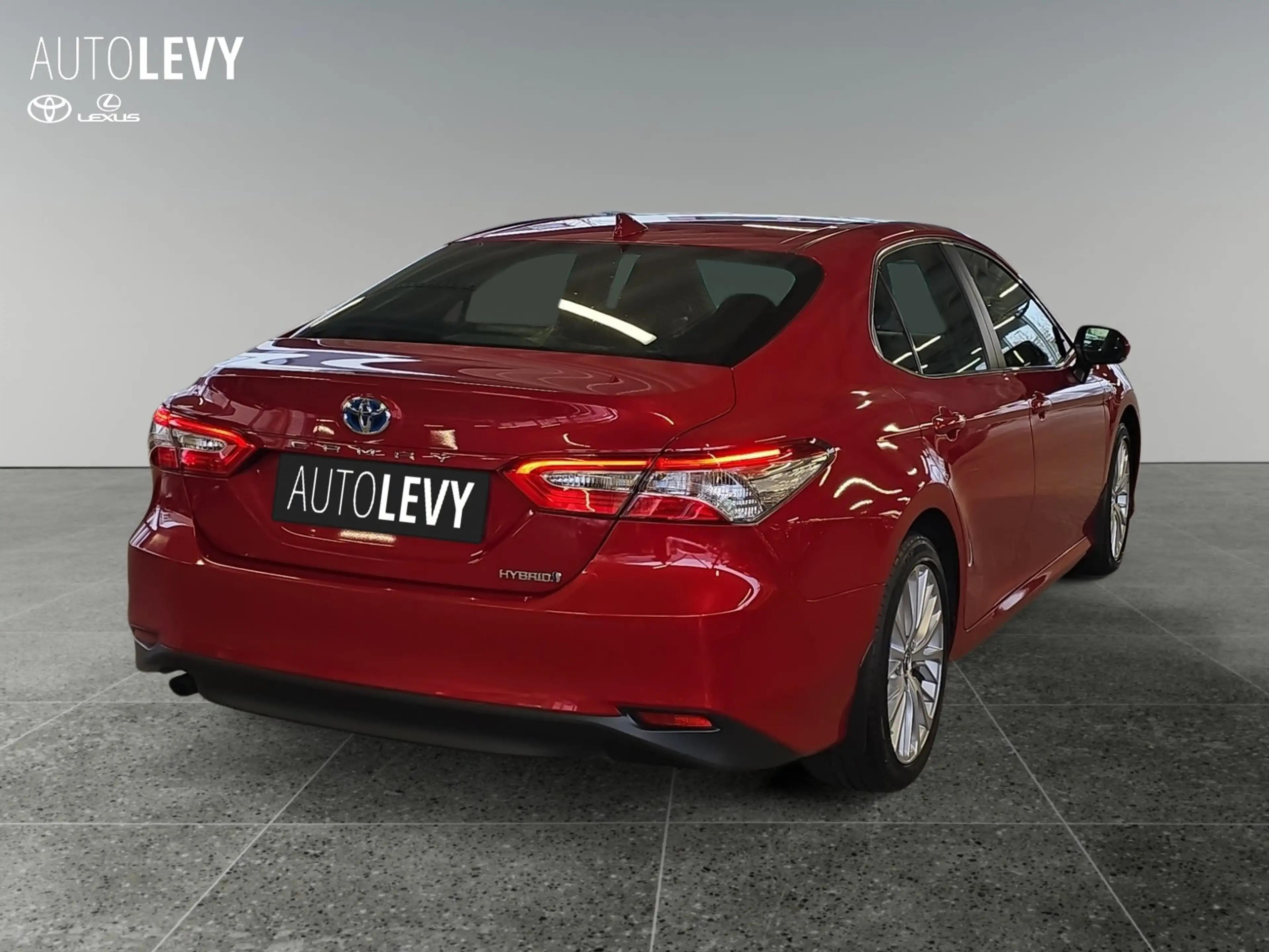 Toyota Camry 2.5 Hybrid +Navi+Kamera+Bluethooth+ — photo 6
