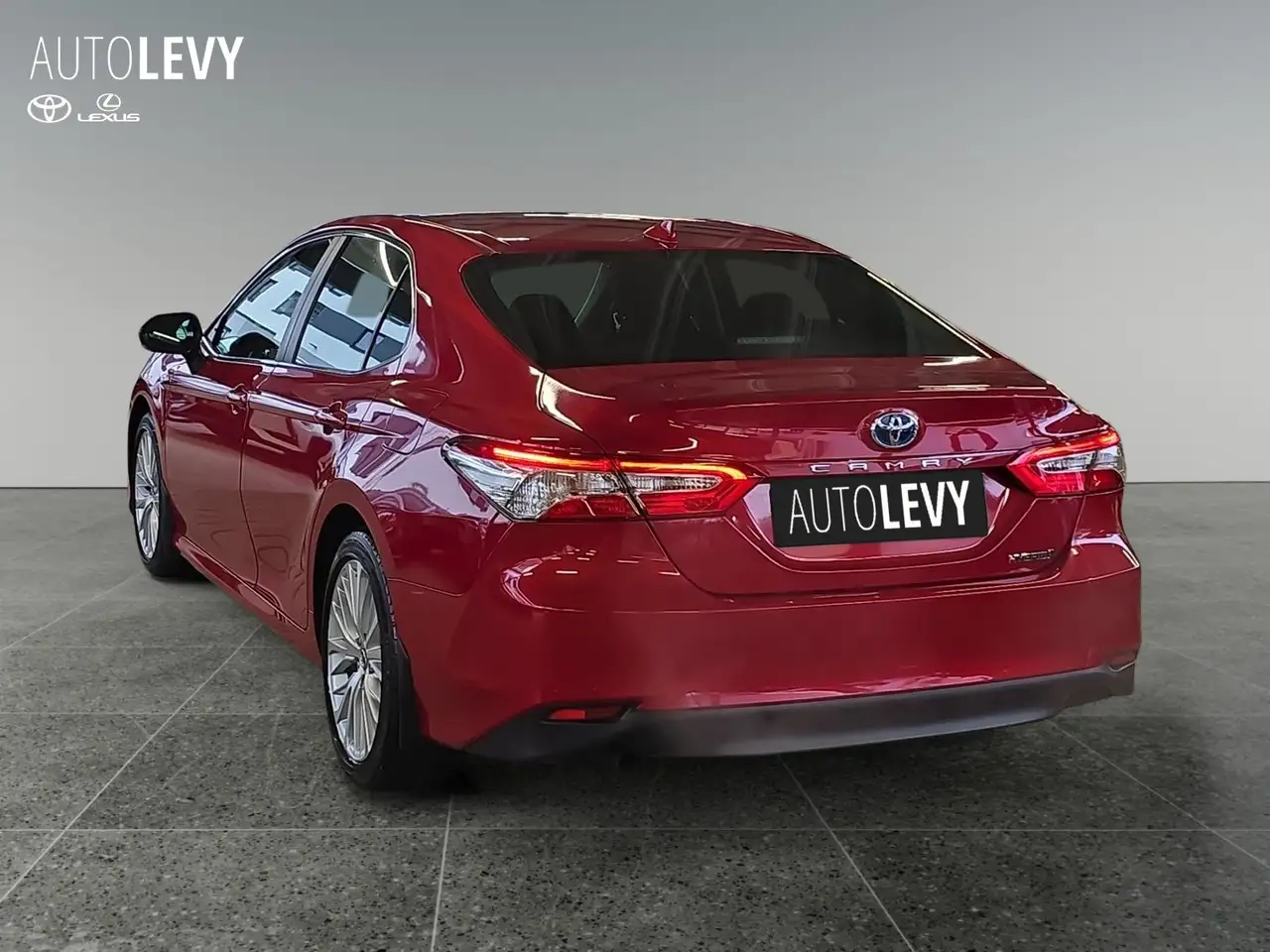 Toyota Camry Berline — photo 4 sur 15