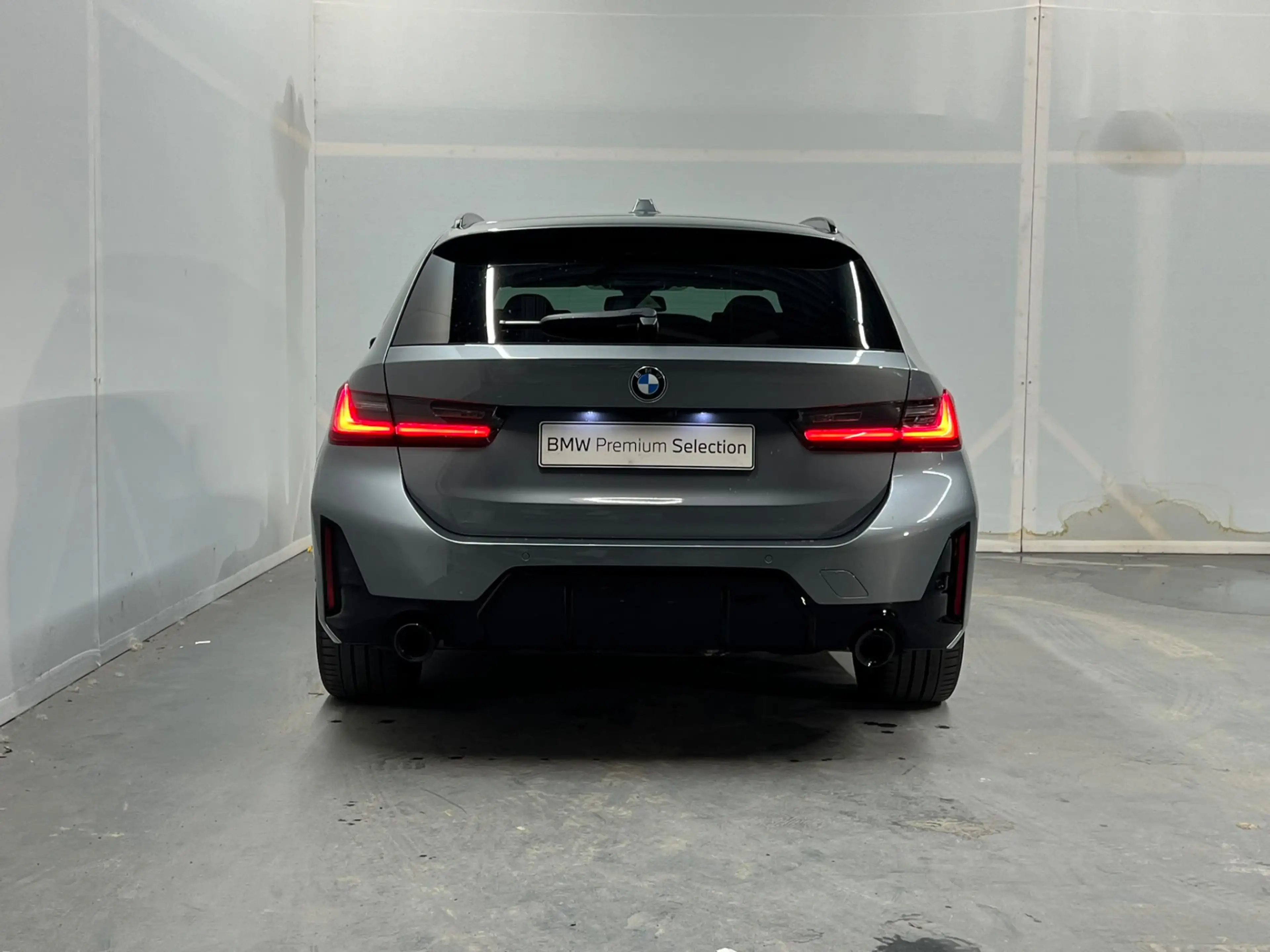 BMW 330 3-serie Touring 330i Trekhaak | Panoramadak | Head — photo 10