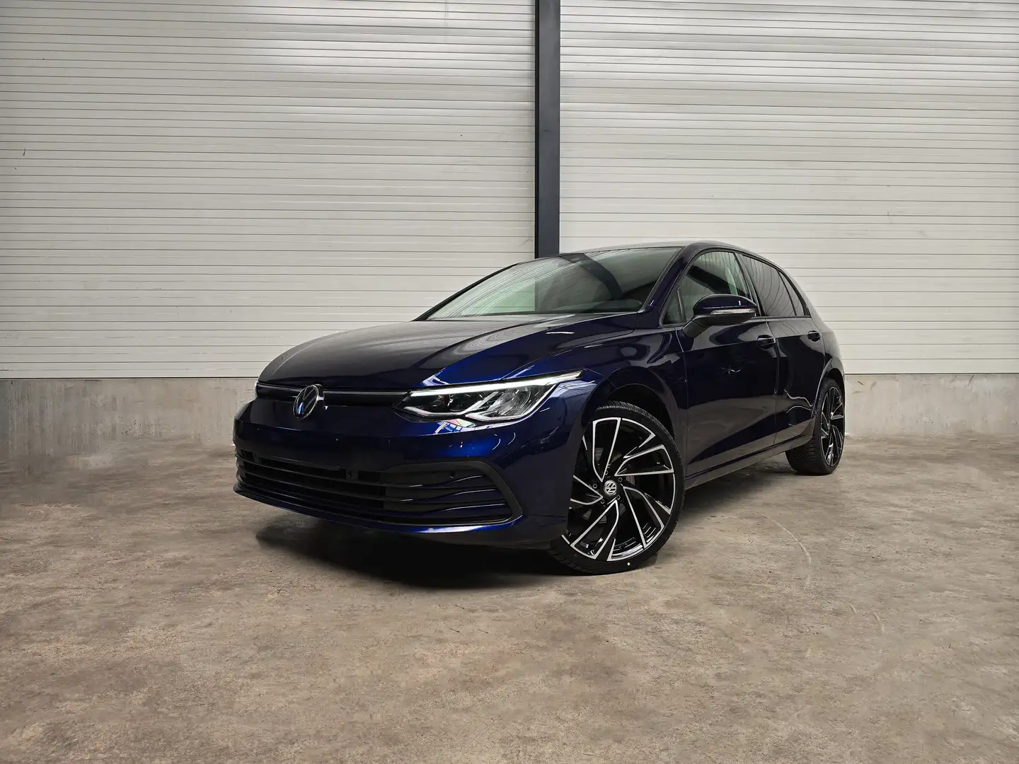 Volkswagen Golf ✖️ AUTO | 19' R-LINE | APPLE CARPLAY | TVA Blau - 1